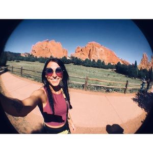 Meet your Posher, Cori